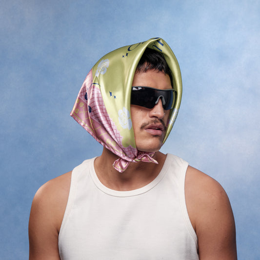 Pañoleta caramelo verde