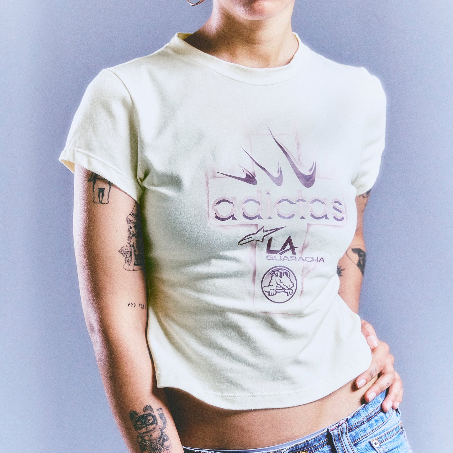 Baby tee adictas