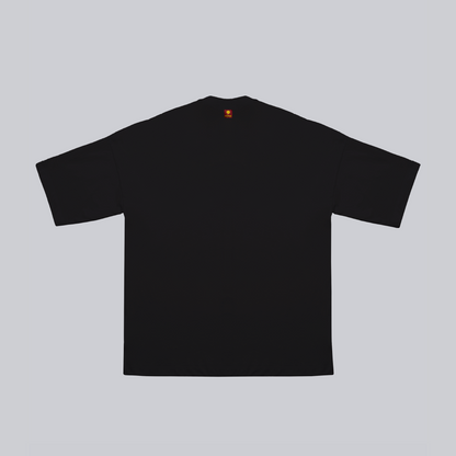 Camiseta BLOCK blanco sobre negro regular fit